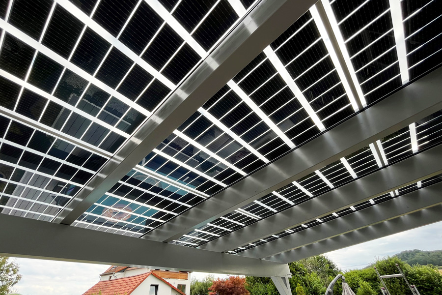 Doppelglasmodule mit Glasstoß dauerhaft dicht montieren Befestigungsprofile für Solarglas bei falcher Dachneigung