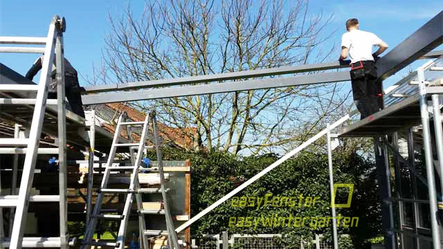 Carport in Holzbauweise errichten Aufbau des Carports für das Solardach