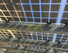 Glasadach Mit Solarzellen Von Unten